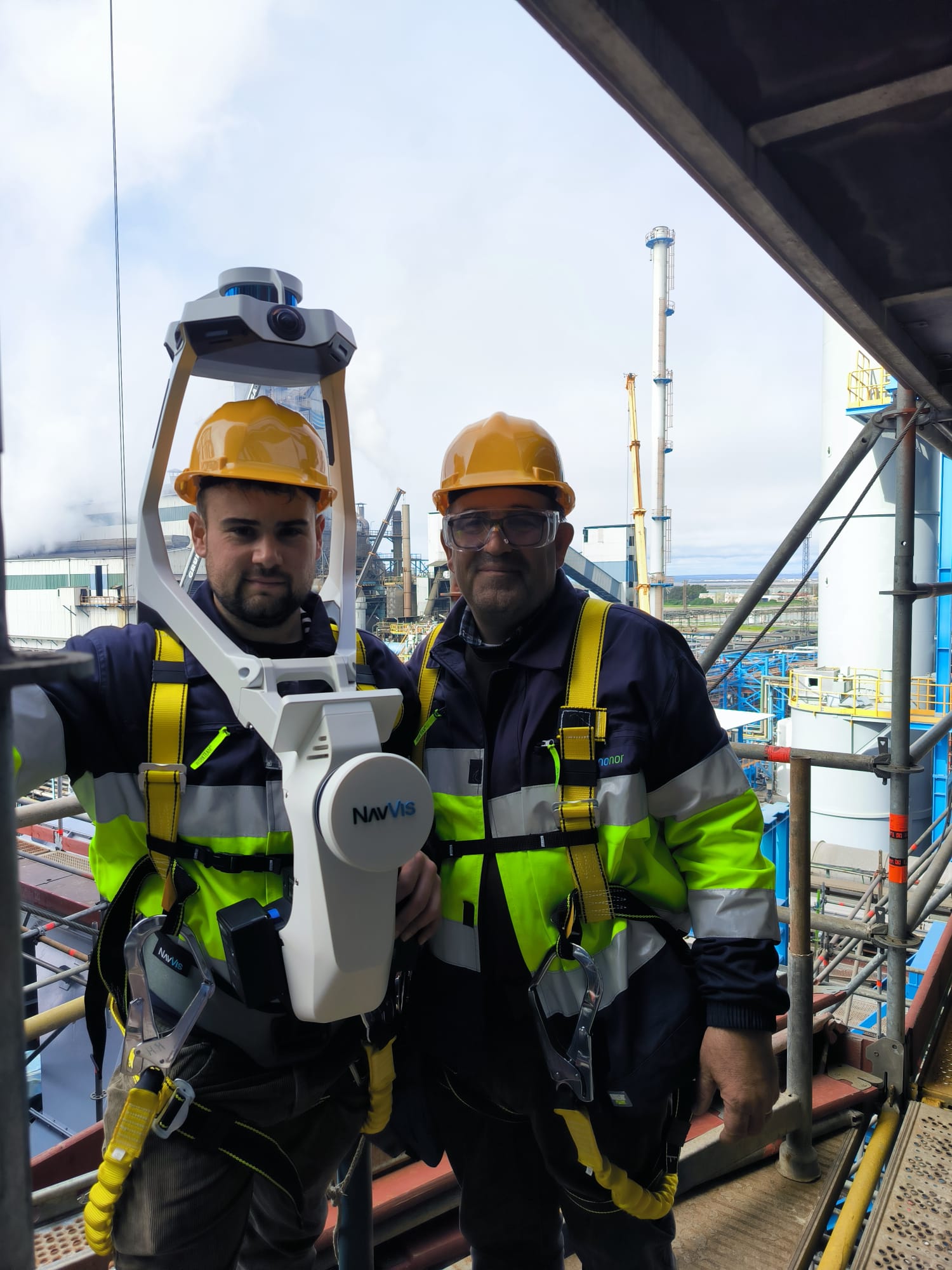 Exitart team using a NavVis mobile scanner on an industrial site